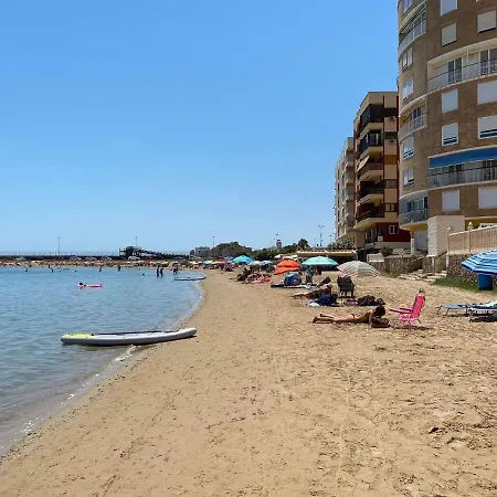 Modern And Airy Сasa de vacaciones